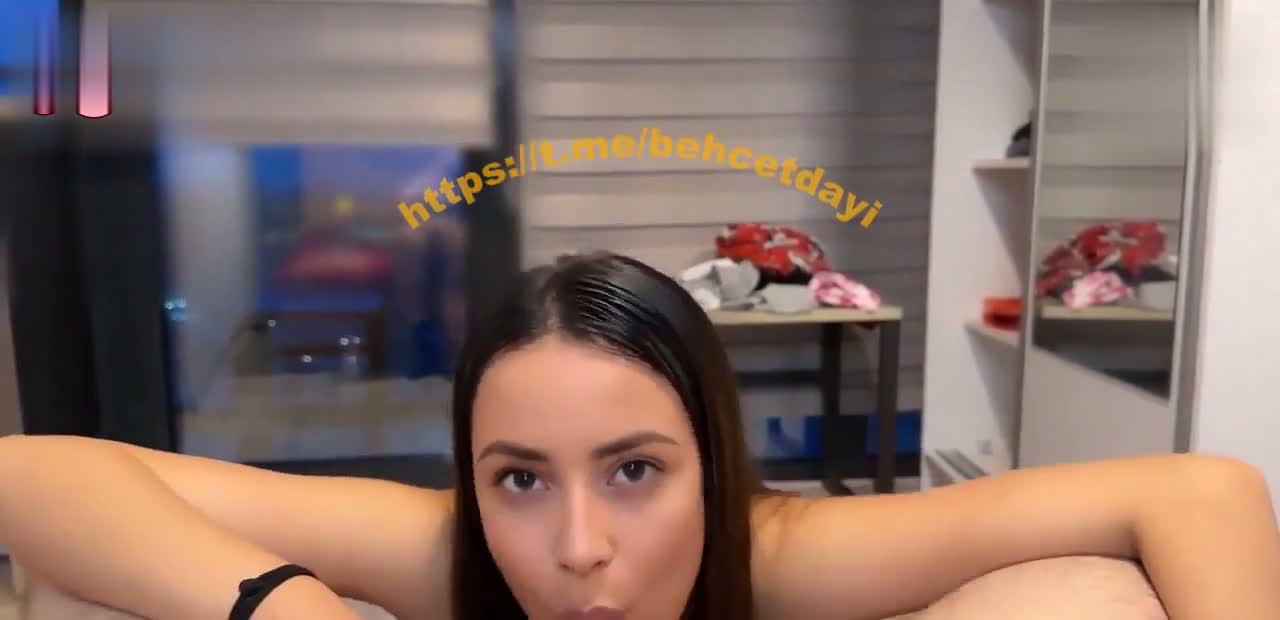 Wettpolly senaryolu Türk HD porno filminde